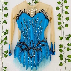 Rhythmic gymnastics leotard